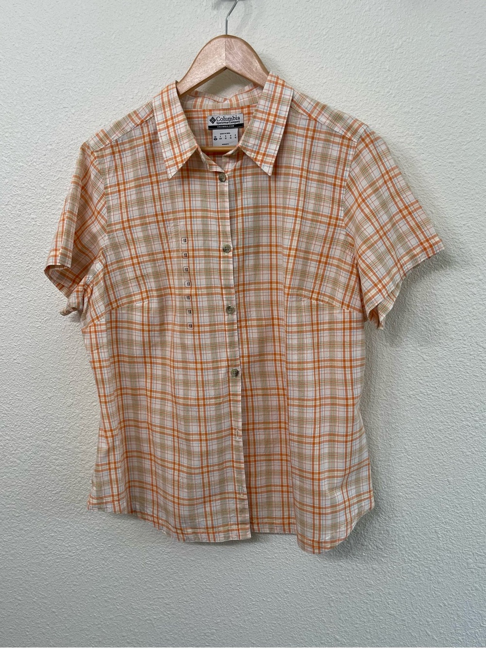 Columbia Orange and White Plaid Short Sleeve Button-Down Shirt Seabreeze Pass